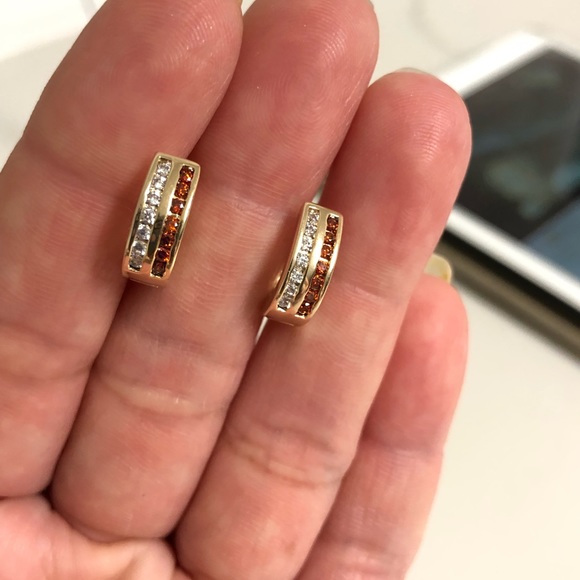 Jewelry - 18k Gold Filled Huggie Hoop Earrings